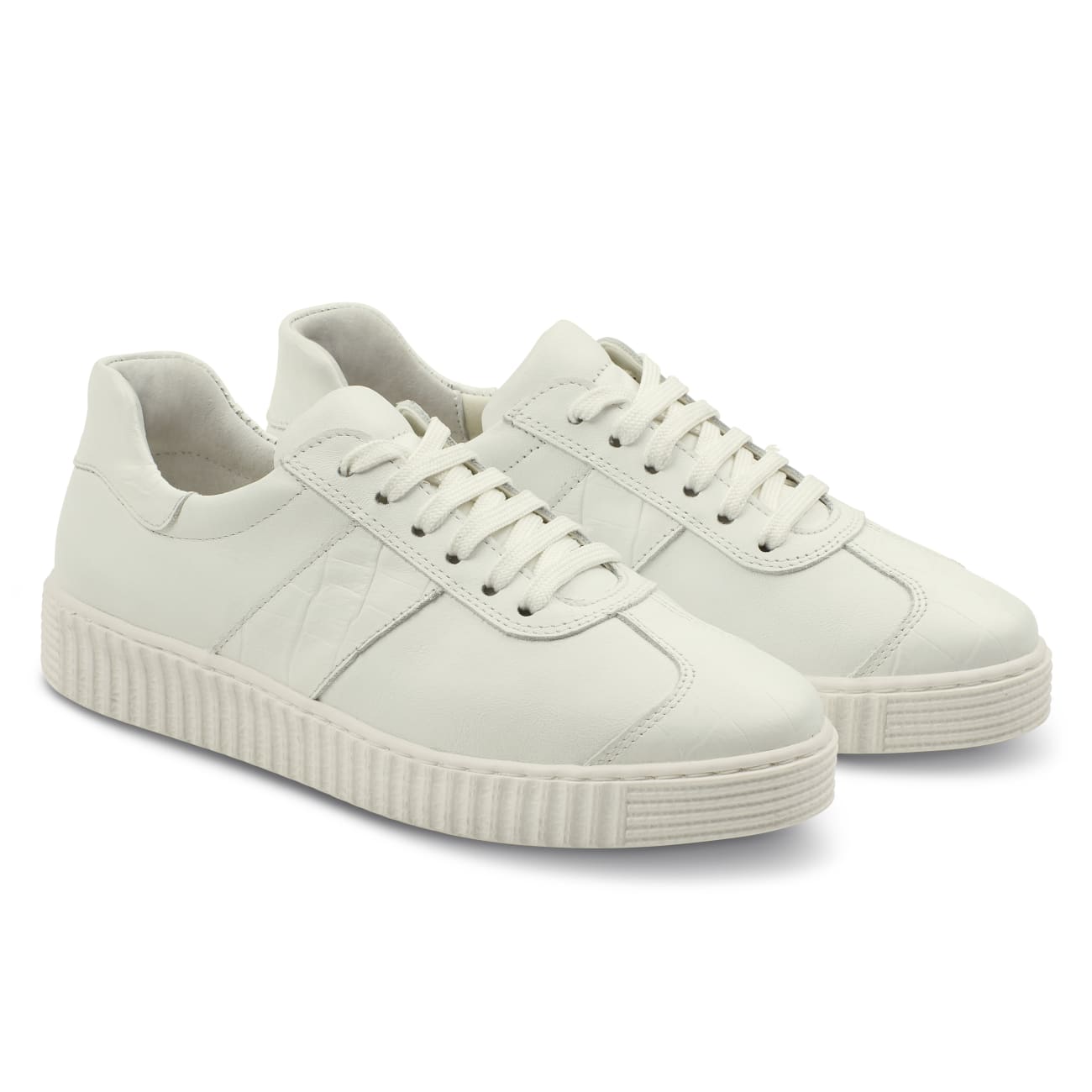 Sneaker Retro mit Kroko-Detail Weiß – modischer und bequemer Schuh für Hallux valgus und empfindliche Füße von LaShoe.de