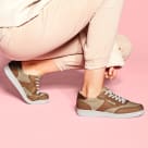 Sneaker Tennis Style Beige – modischer und bequemer Schuh für Hallux valgus und empfindliche Füße von LaShoe.de