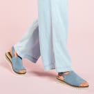 Sandale Kork Plateau Bleu – modischer und bequemer Schuh für Hallux valgus und empfindliche Füße von LaShoe.de