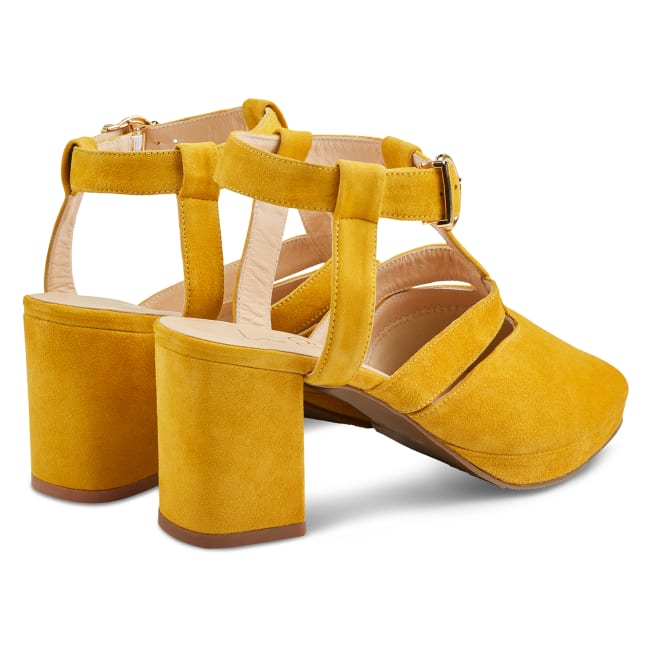 Sandale Almondshape Gelb – modischer und bequemer Schuh für Hallux valgus und empfindliche Füße von LaShoe.de