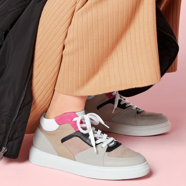 Plateau Sneaker Ankle Top Beige/Grau/Pink – modischer und bequemer Schuh für Hallux valgus und empfindliche Füße von LaShoe.de